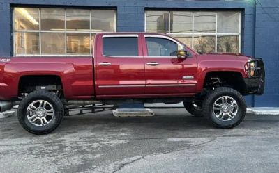 Photo of a 2018 Chevrolet 2500 Crew Cab 4X4 for sale