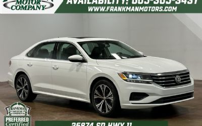 Photo of a 2021 Volkswagen Passat 2.0T SE for sale