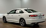 2021 Passat Thumbnail 5