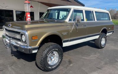 Photo of a 1970 Chevrolet Suburban 3 Dr. 4X4 SUV for sale