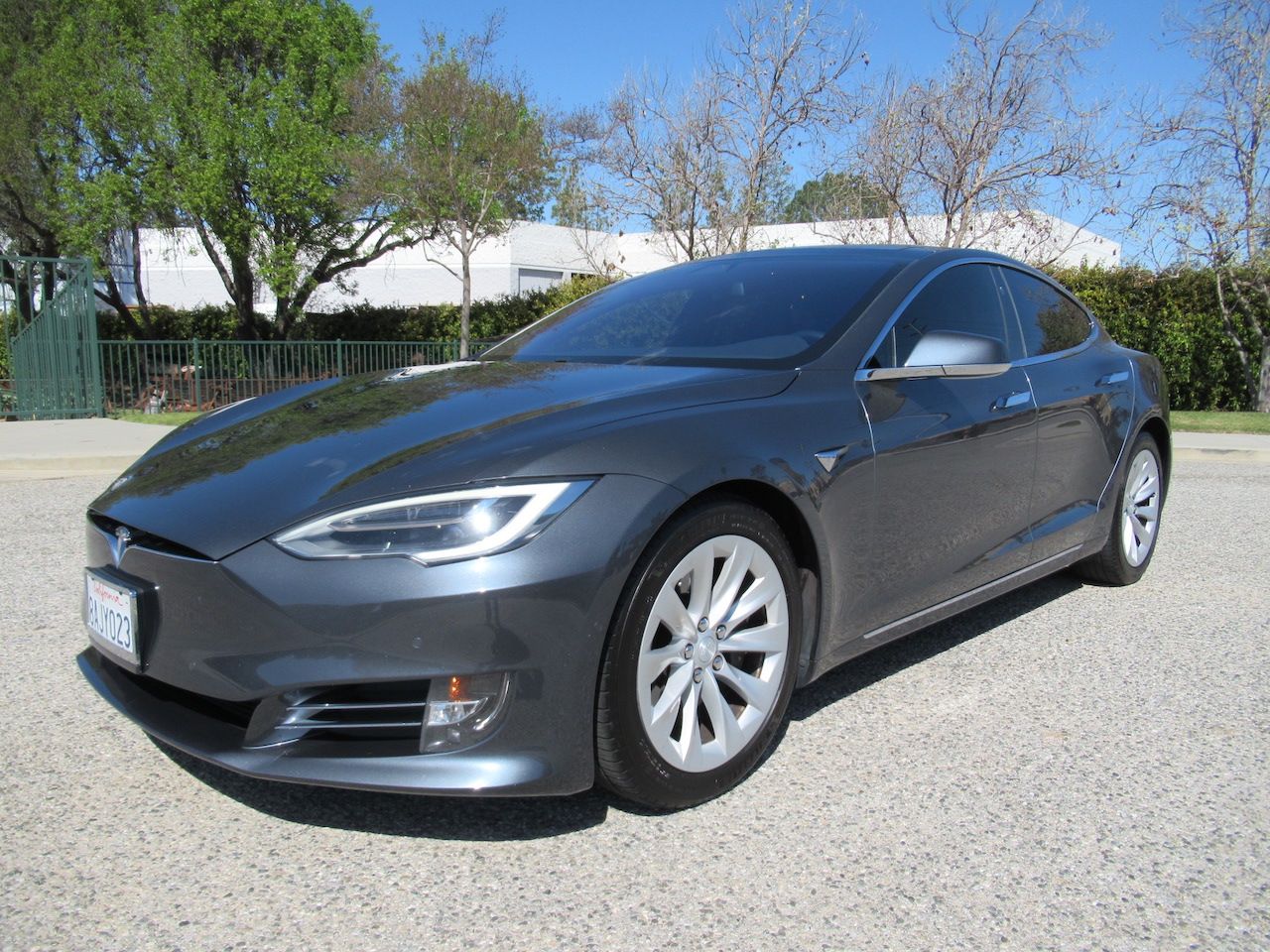 2017 Model S Image