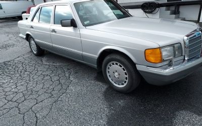 1988 Mercedes-Benz 420SEL 