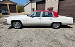 1988 Fleetwood Brougham Thumbnail 3