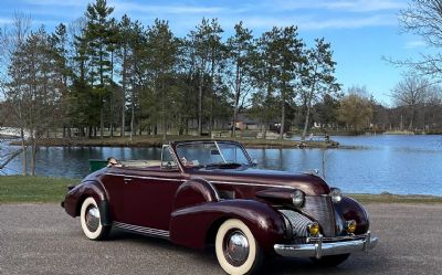 Photo of a 1939 Cadillac Series 61 Style 39-6167 Convertible Coupe for sale