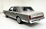 1988 Town Car Cartier Edition Sedan Thumbnail 3