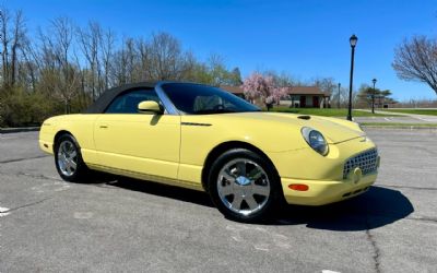 Photo of a 2002 Ford Thunderbird Deluxe 2DR Convertible for sale