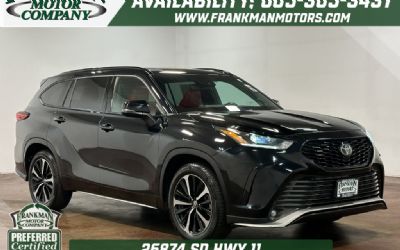 Photo of a 2021 Toyota Highlander XSE for sale
