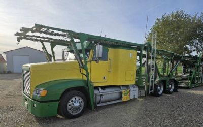 Photo of a 1999 Freightliner FLD120 for sale