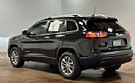 2019 Cherokee Thumbnail 5