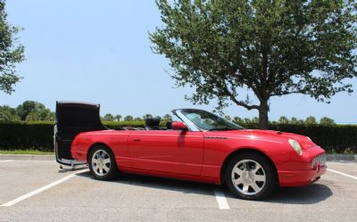 Photo of a 2002 Ford Thunderbird for sale