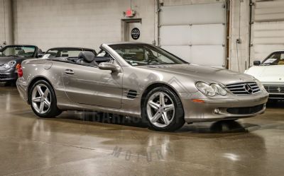 Photo of a 2004 Mercedes-Benz SL500 for sale