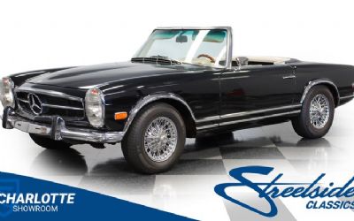 Photo of a 1968 Mercedes-Benz 280SL Pagoda for sale