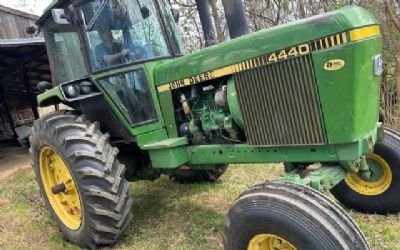 Photo of a 1980 John Deere 4440 for sale