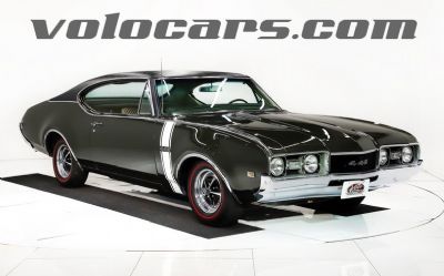Photo of a 1968 Oldsmobile 442 Holiday Coupe for sale