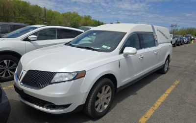 Photo of a 2014 Lincoln MKT Funeral Hearse for sale