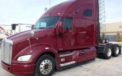 Photo of a 2012 Kenworth T700 Sleeper Tractor for sale