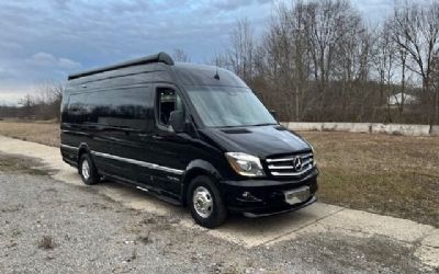 Photo of a 2018 Mercedes-Benz Airstream Interstate 3500 EXT for sale