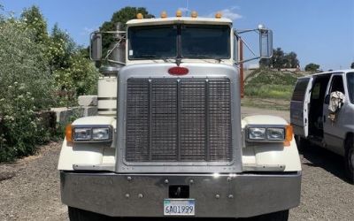 Photo of a 1999 Peterbilt 379 for sale