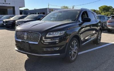 Photo of a 2021 Lincoln Nautilus SUV for sale
