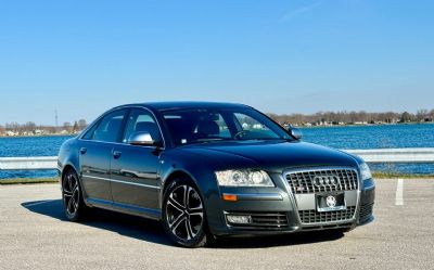 Photo of a 2008 Audi S8 for sale
