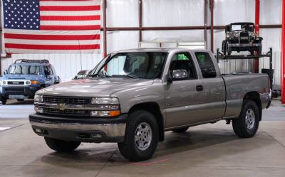 Photo of a 2001 Chevrolet Silverado Z71 4X4 Extended Cab for sale