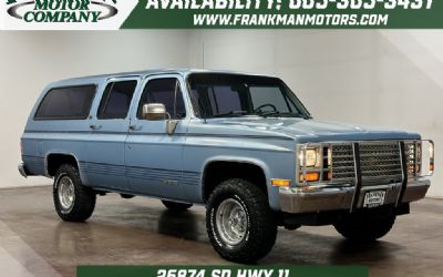 Photo of a 1991 Chevrolet Suburban 1500 Scottsdale for sale