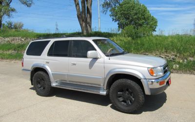Photo of a 1998 Toyota 4runner Limited 4X4 All Options for sale