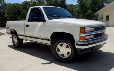 Photo of a 1993 Chevrolet Silverado 1500 Z/71 Off Road 2 Dr. Reg Cab 4WD Pickup for sale