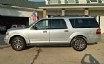 2017 Expedition EL Thumbnail 3
