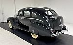 1939 Series 95 Country Club 8 Thumbnail 4
