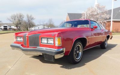 Photo of a 1976 Pontiac Grand Prix for sale