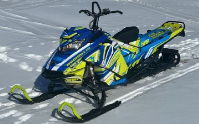 Photo of a 2020 Ski-Doo Summit SP 165 850 E-TEC Shot for sale