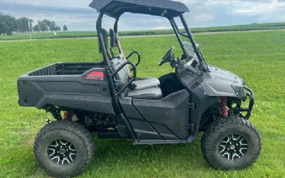Photo of a 2018 Honda Pioneer 700 Deluxe EPS for sale
