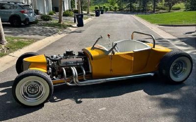 Photo of a 1927 Ford Model T Roadster for sale