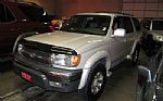 2000 4 Runner SR5 4X4 Thumbnail 1