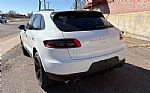 2017 Macan Thumbnail 24