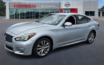 Photo of a 2016 Infiniti Q70 3.7 for sale