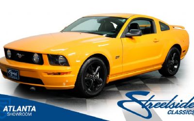 2007 Ford Mustang GT Deluxe 