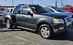 2010 Explorer Sport Trac Thumbnail 3