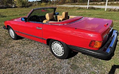 Photo of a 1989 Mercedes-Benz 560SL for sale