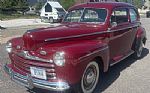 1946 Deluxe Thumbnail 2