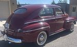1946 Deluxe Thumbnail 3