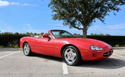 Photo of a 1999 Jaguar XK8 2DR Convertible for sale