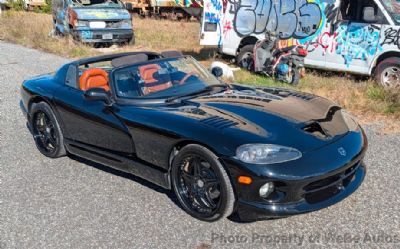 Photo of a 2000 Dodge Viper Convertible for sale