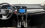 2016 Civic Thumbnail 18