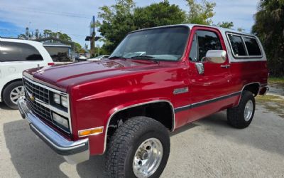 Photo of a 1989 Chevrolet Blazer Silverado 2DR 4WD SUV for sale