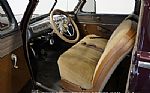 1947 Deluxe Thumbnail 3