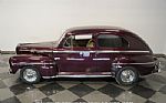 1947 Deluxe Thumbnail 8