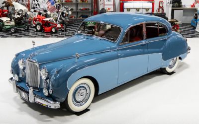 Photo of a 1960 Jaguar MK IX Saloon. Simply Stunning! for sale