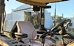 2021 4066R with Cab Thumbnail 9